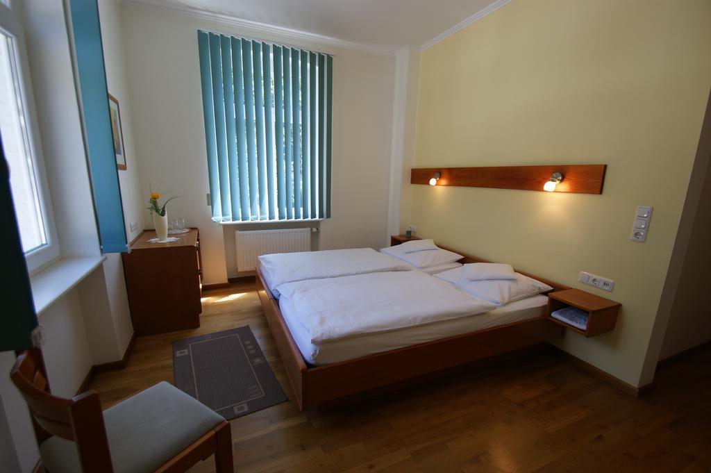 Bertricher Hof Hotel Garni Bad Bertrich Ngoại thất bức ảnh